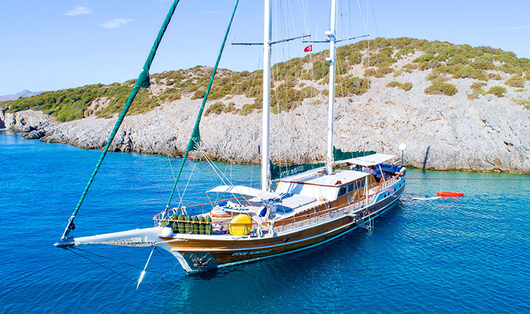 Sail in Style: Luxury Gulet Charters for Exploring the Mediterranean